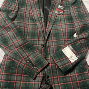 JF J.Ferrar Green and Red Plaid Suit